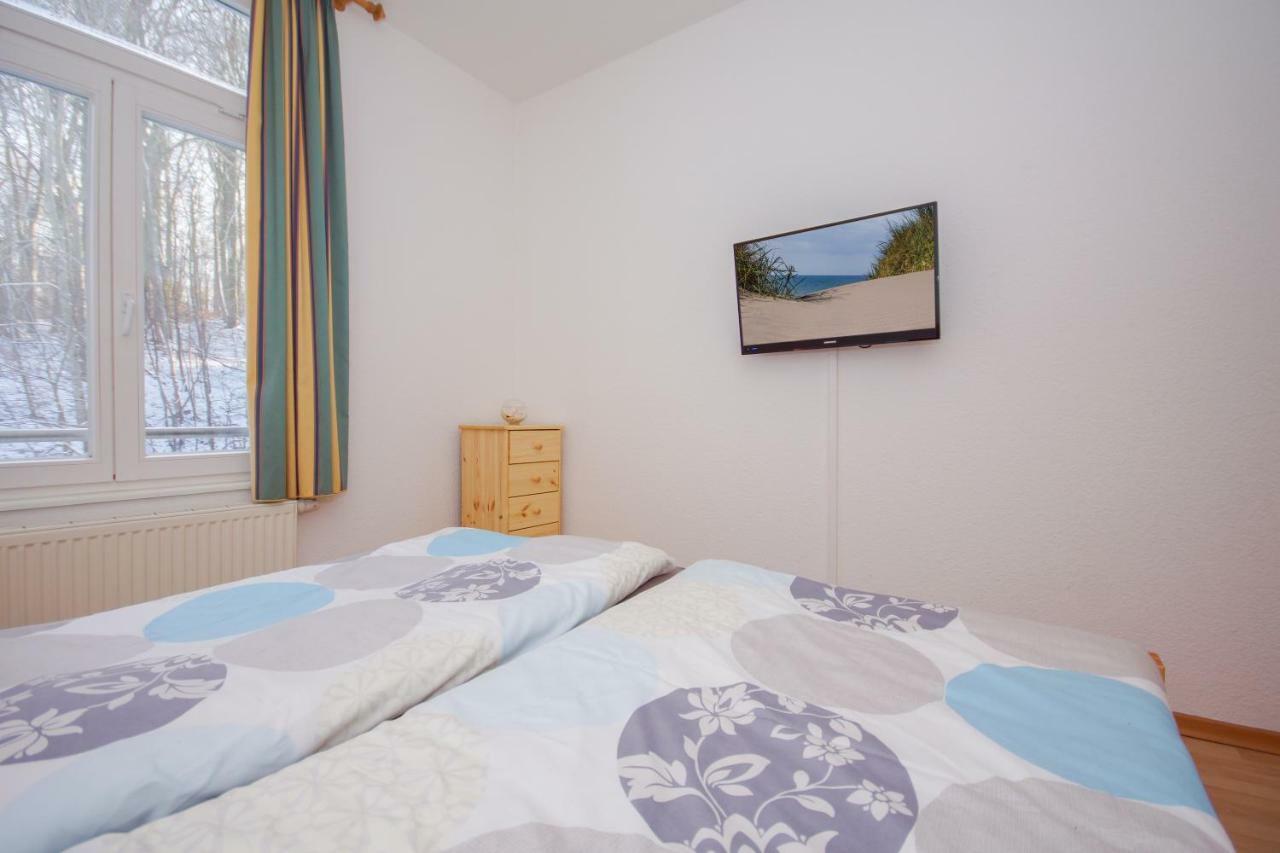 Ferienwohnung Sonnenseite Sellin  Exterior photo